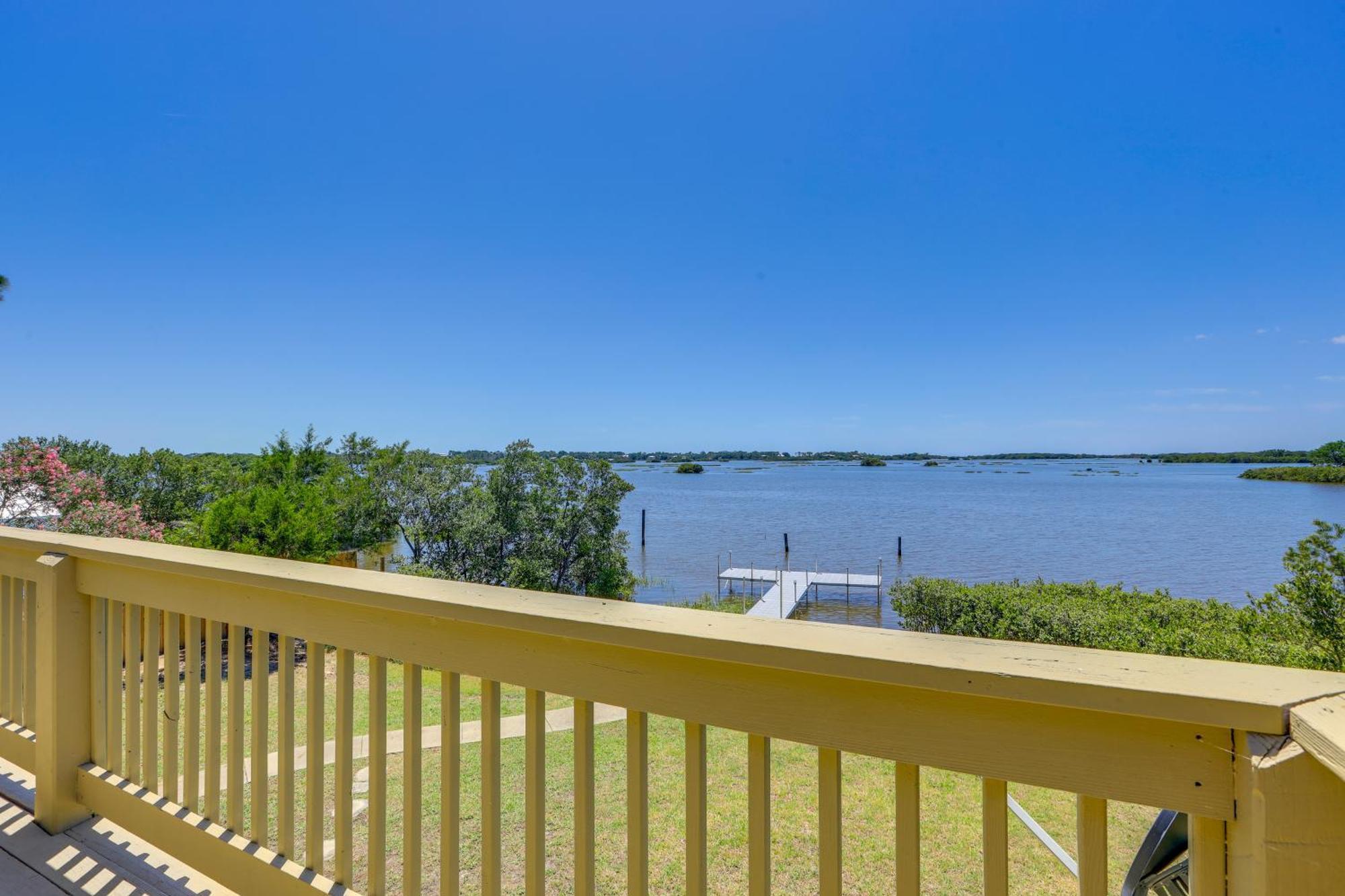 Waterfront Cedar Key Duplex Home Grill And Dock! Dış mekan fotoğraf